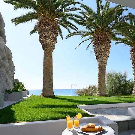 White Pearl * Makry Gialos (Crete)