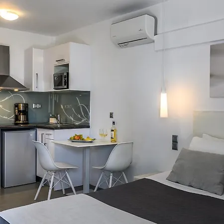 White Pearl Apartment Makry Gialos (Crete)